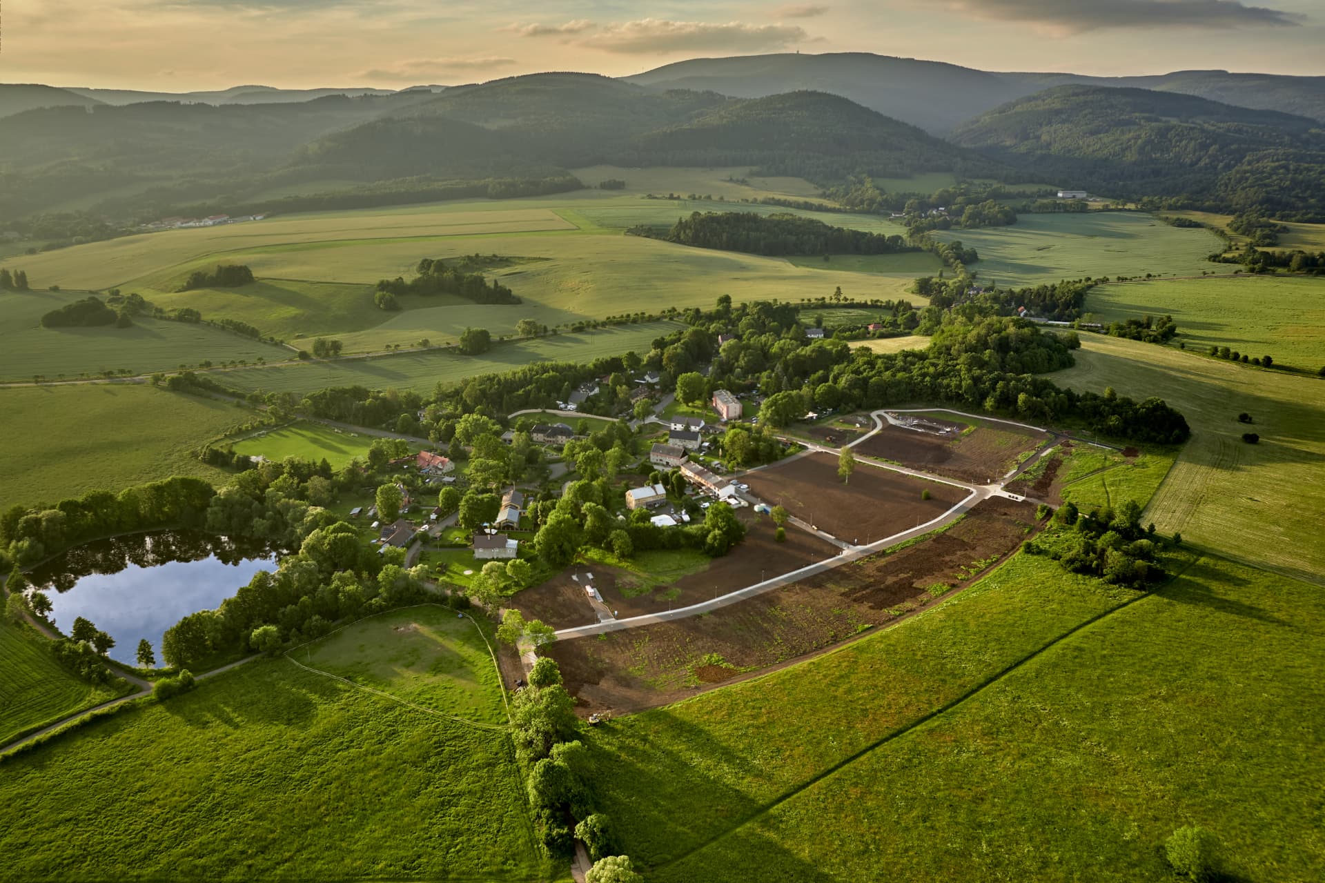 Letecký pohled na Resort Květnová